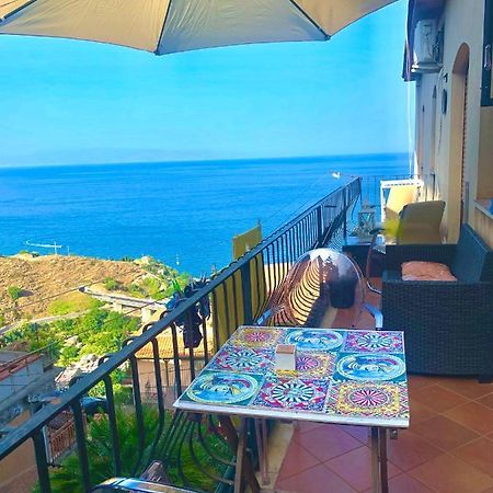 Sun Sky Sea Suite Taormina Exterior photo