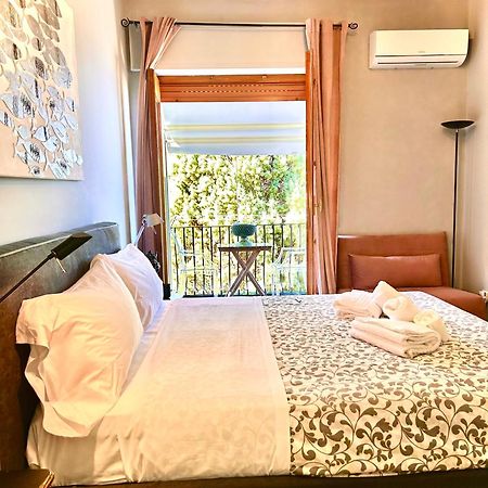 Sun Sky Sea Suite Taormina Exterior photo