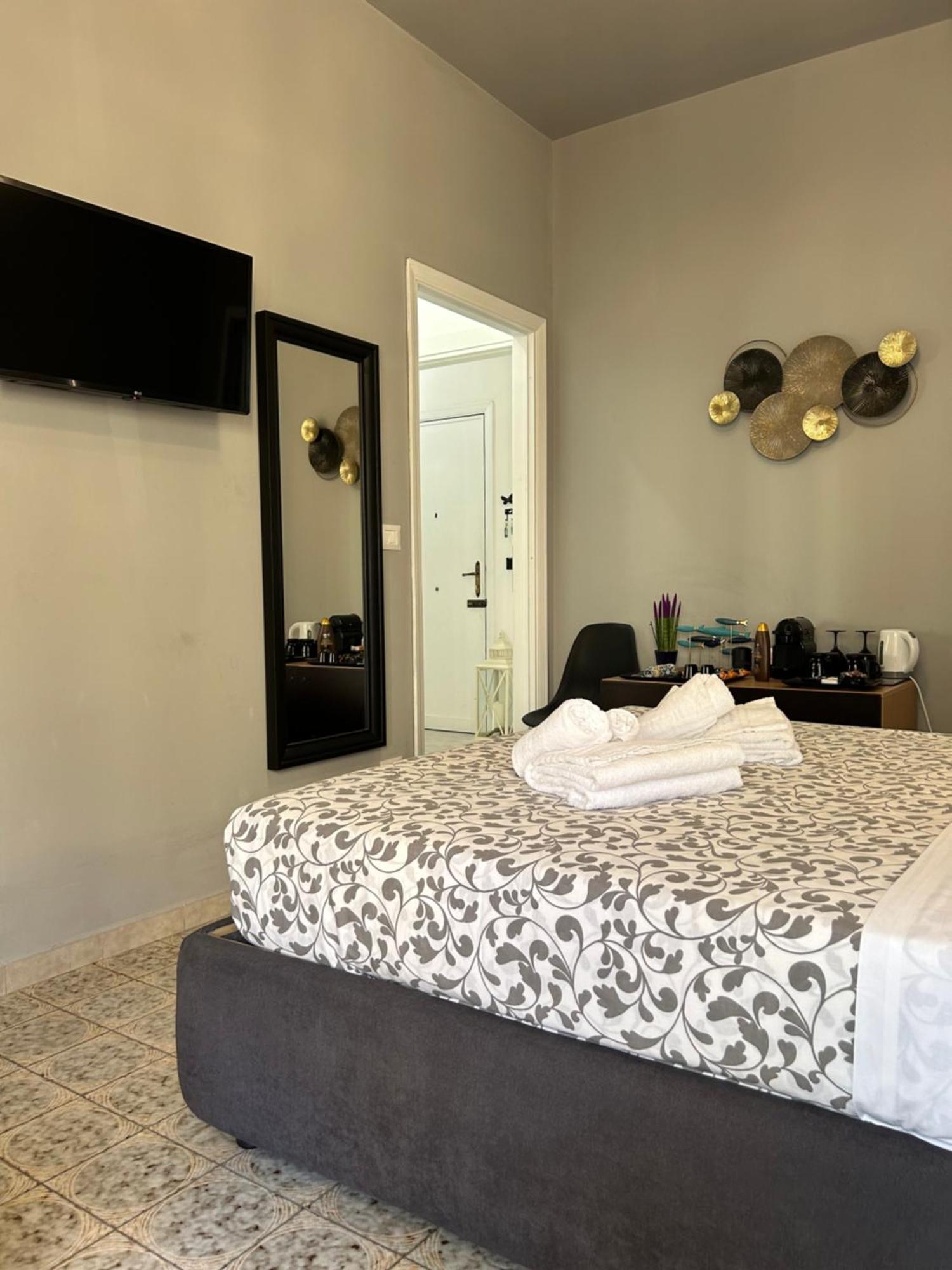 Sun Sky Sea Suite Taormina Exterior photo